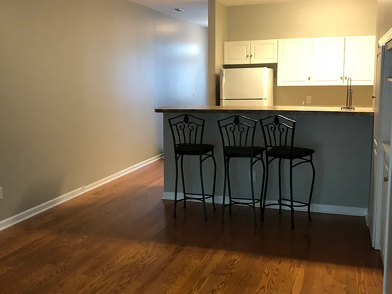 5617 Moss Vine Pl — Photo 2
