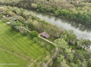 204 Lori Ln, Linn, MO 65051