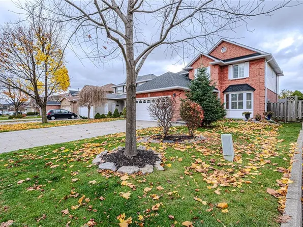 106 Rushdale Dr, Hamilton, ON L8W 2Z1