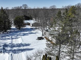 7210 Meadowlark Ln, Wisconsin Rapids, WI 54494