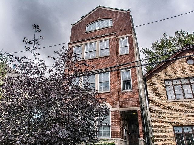 1st image of 1542 N Wieland St #2