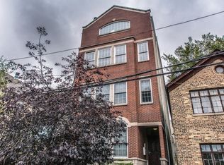 1542 N Wieland St #2, Chicago, IL 60610