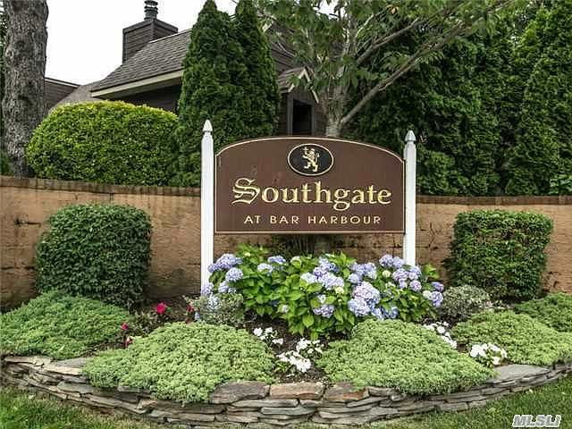 1st image of 158 Southgate Cir