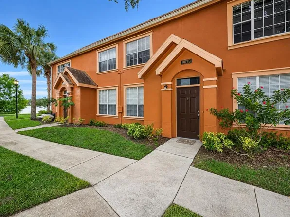 9078 LAKE CHASE ISLAND WAY #9078, TAMPA, FL 33626