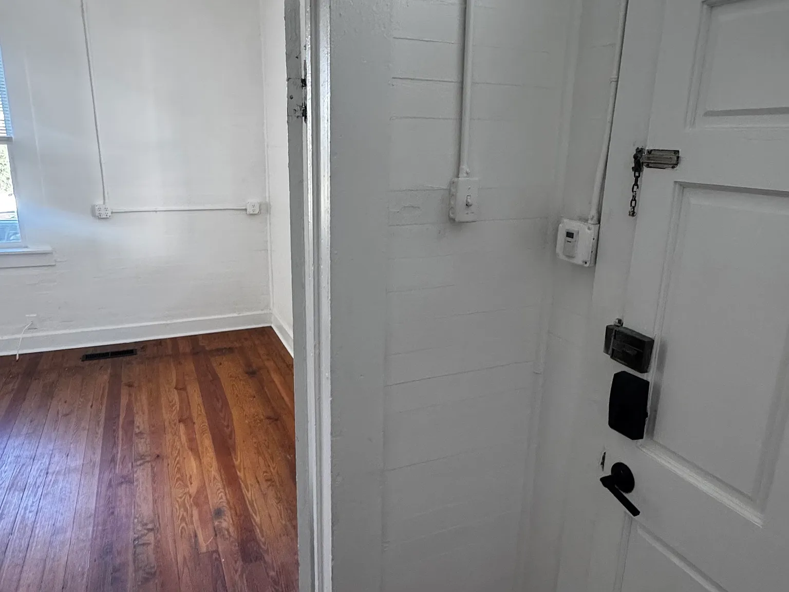 2 bed, 1250 sqft, $2,850 — Photo 3