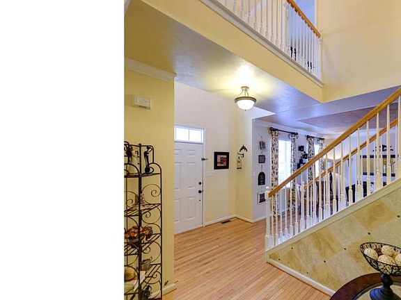 2nd image of 1118 Maryland Cir