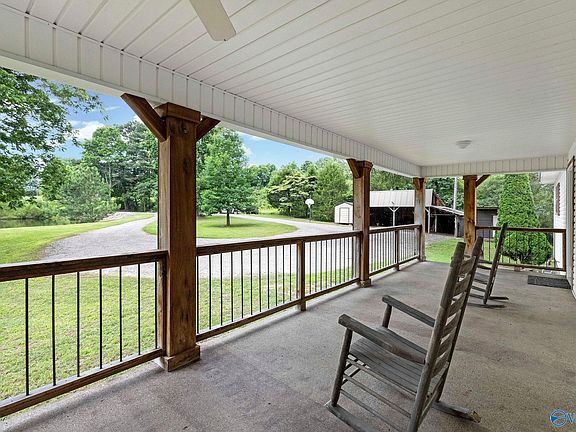 3rd image of 295 County Road 1834