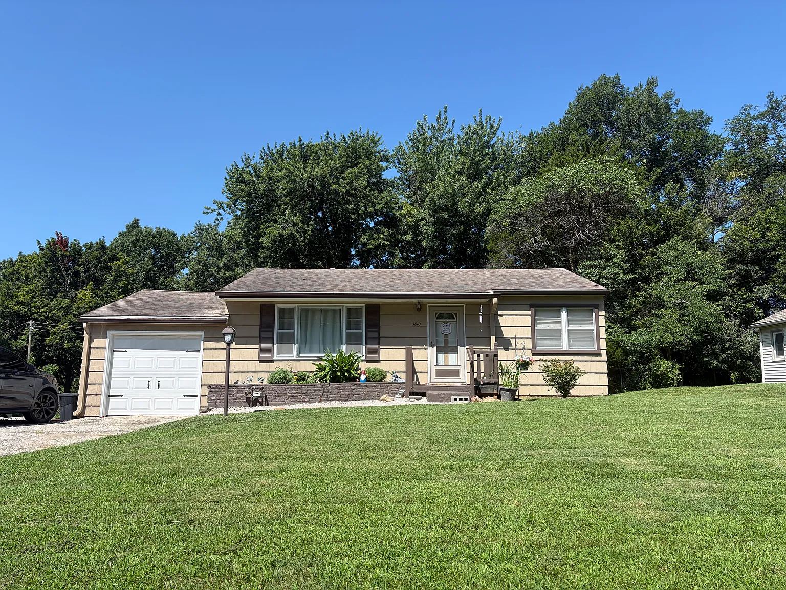 3810 Miller Rd — Photo 1