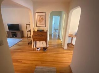 648 Washington St APT 5, Brookline, MA 02446