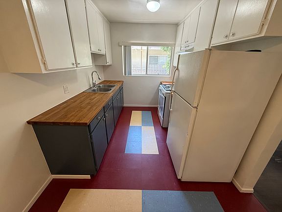 Butcher block counter tops