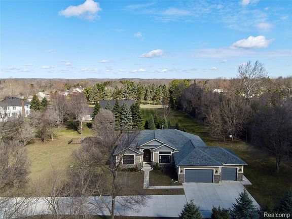 2nd image of 3510 Textile Rd