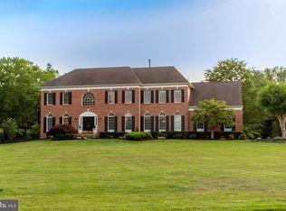 1 Hibbs Ln, New Hope, PA 18938