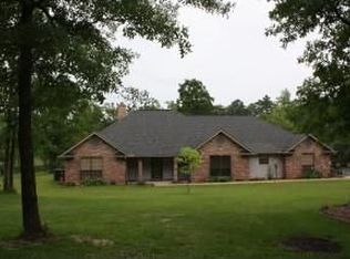 782 Big Woods Rd, Longview, TX 75605