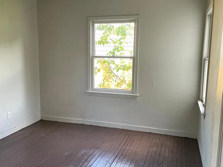 1630 N Aberdeen St — Photo 9