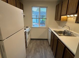 13060 SE Rusk Rd APT 23, Portland, OR 97222