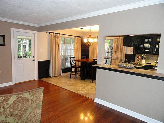 3rd image of 10726 Sagetrail Dr