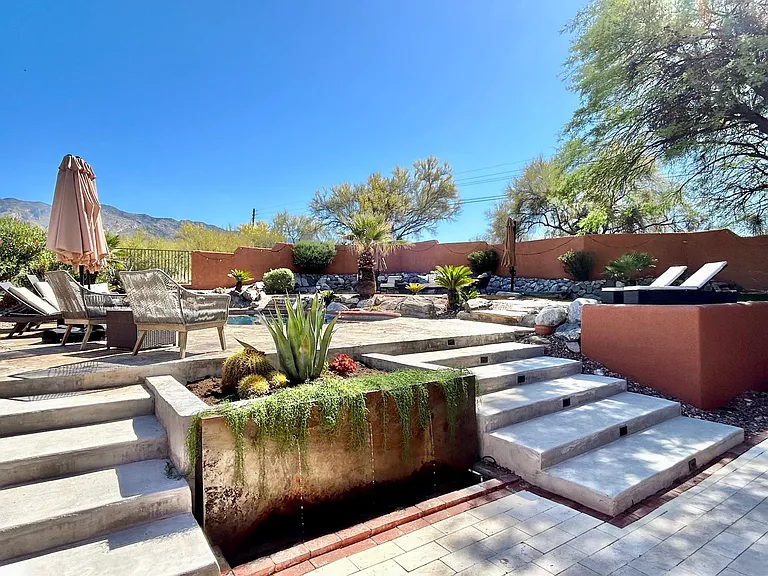 5410 N Cabrillo Ct — Photo 27