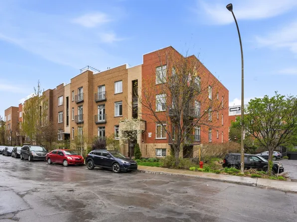 5465 Rue St, Andra Montraal, QC H2J 4G3