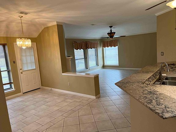 5th image of 4004 Cartagena Dr