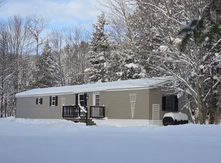 207 Sodom Road, Norway, ME 04268