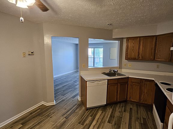 5th image of 5309 Regal Ct #1