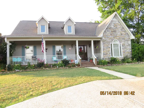 1520 Honeylocust Dr, Tuscaloosa, AL 35405