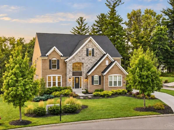 9907 Kensington Ln, Mason, OH 45040