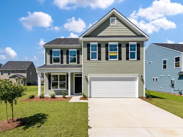 379 Blue Oak Dr, Moncks Corner, SC 29461
