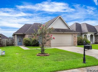 7724 Ridgeline Dr, Denham Springs, LA 70726