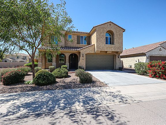 3rd image of 3150 S Dakota Pl