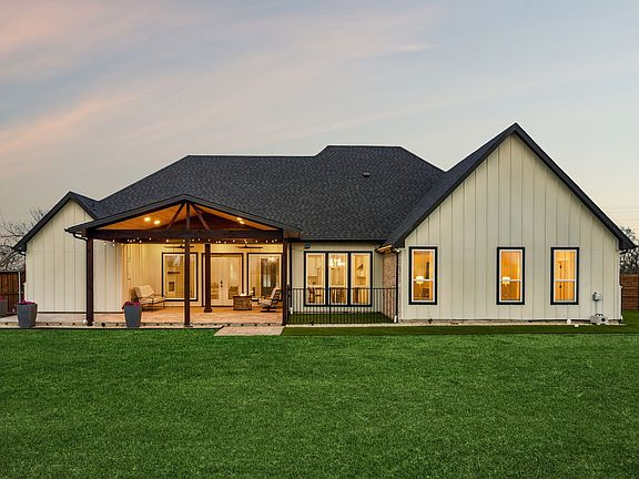 3rd image of 1179 Harrell Rd