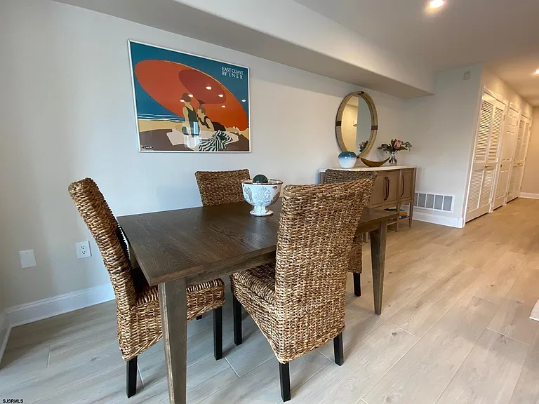 115 N Washington Ave #2 — Photo 10