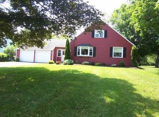 25 Straub Rd, Rochester, NY 14626