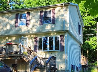 29 Manhattan Rd #2, Worcester, MA 01602