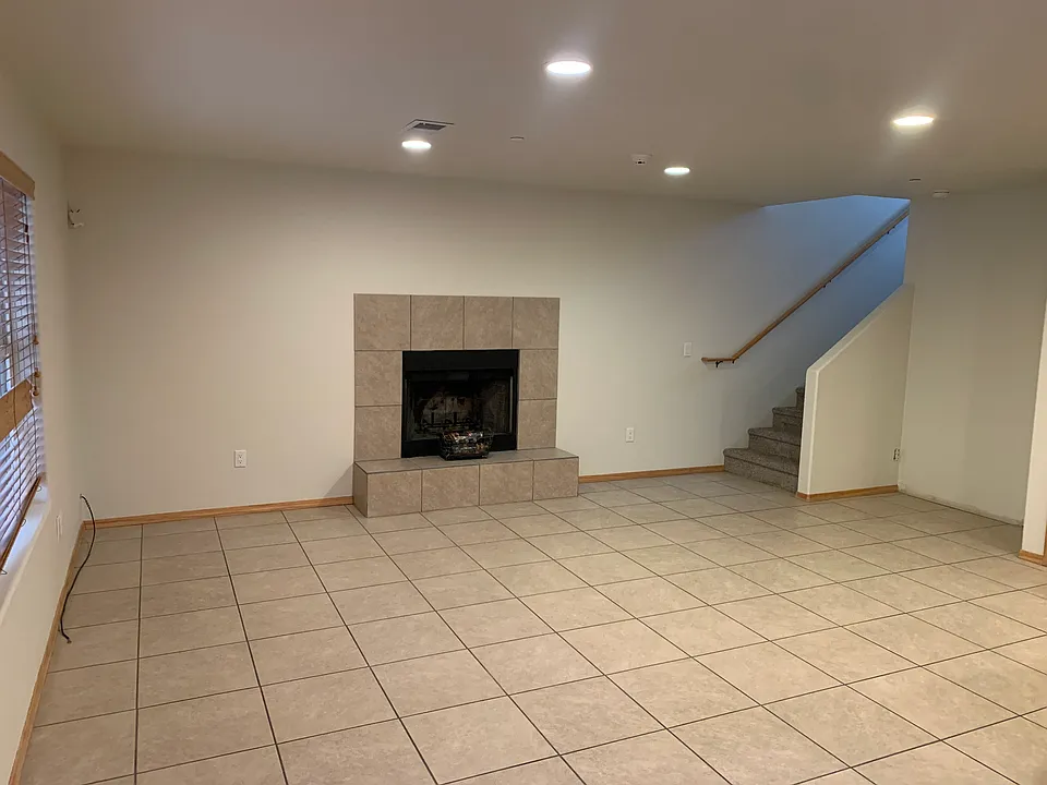 2801 Westside Blvd SE #A
