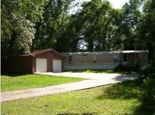 2811 Summit Dr W, Mobile, AL 36618