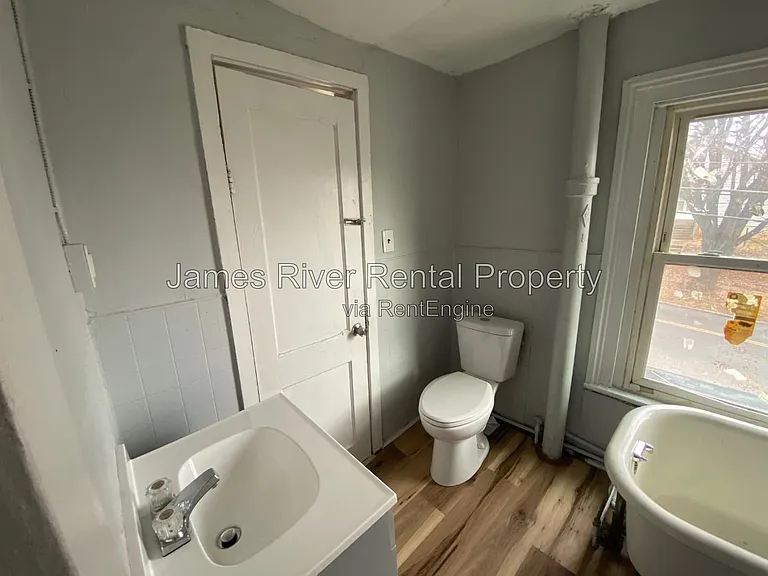 1519 Campbell Ave #A-B — Photo 8