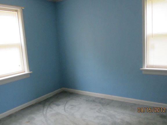 3rd image of 2212 Atwater Ave