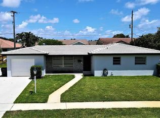 2449 Edgewater Dr, West Palm Beach, FL 33406