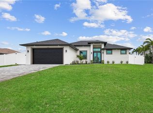 1111 SW 42nd Terrace Cpe, Coral, FL 33914