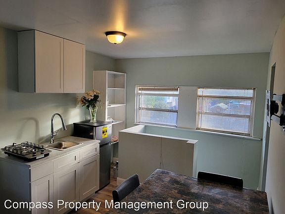 5th image of 876 Copeland St #2203