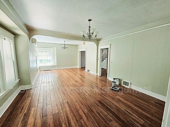 5th image of 517 S 56th St