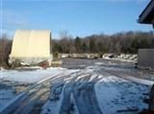 27049 Miles Rd, Chagrin Falls, OH 44022