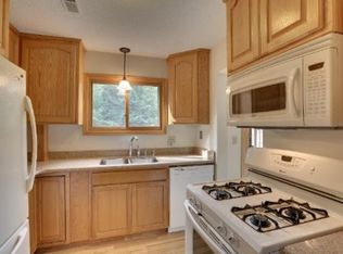 335 W Eagle Lake Dr, Maple Grove, MN 55369