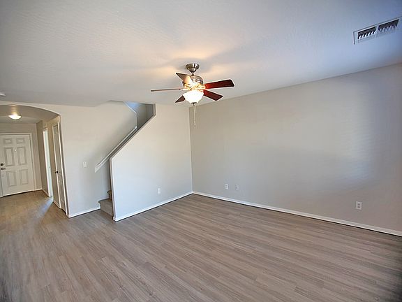 3rd image of 11824 W Avenida Del Sol