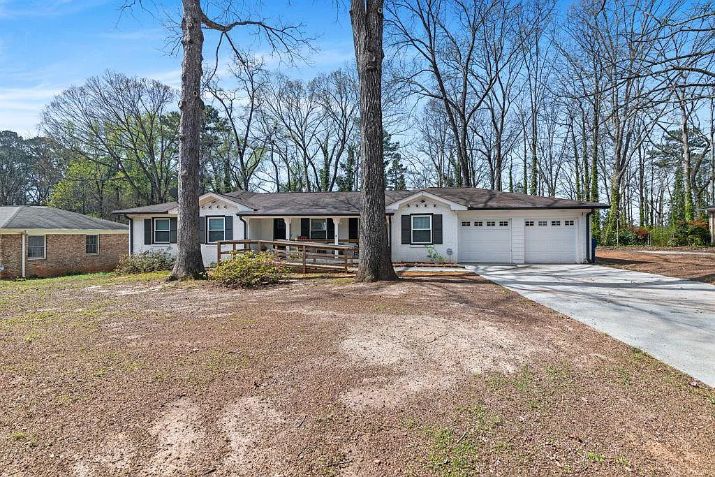 1347 Cotton Creek Dr photo 1