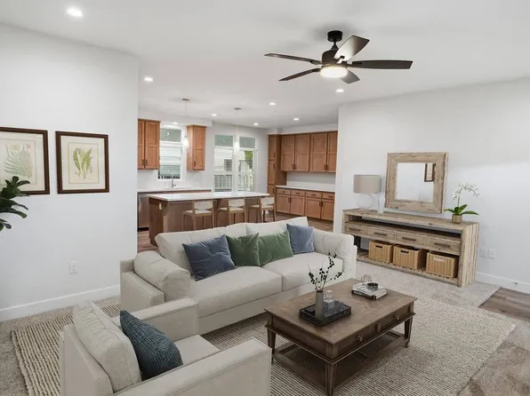 21217 Jimpson Way, Canyon Country, CA 91351