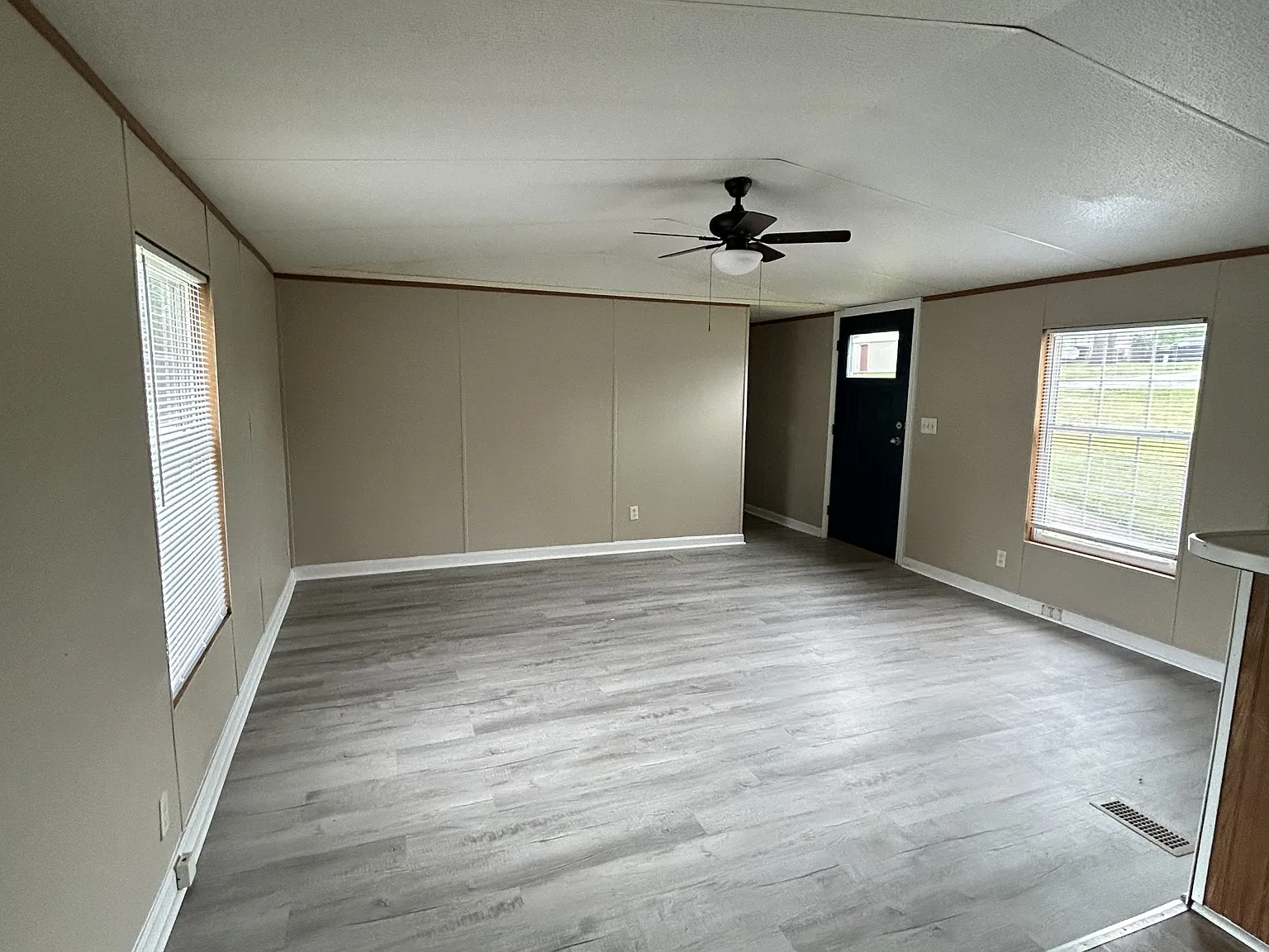 114 Zackary Street - 1 — Photo 3