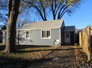 115 E Water St, Litchfield, IL 62056