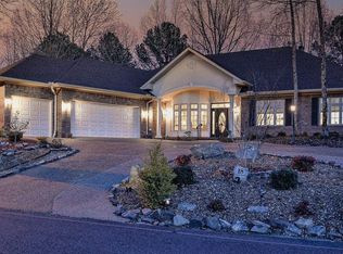 18 Gusta Ln, Hot Springs Village, AR 71909